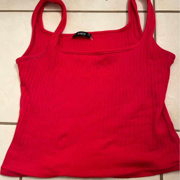 Tank top - Picture 1 of 3